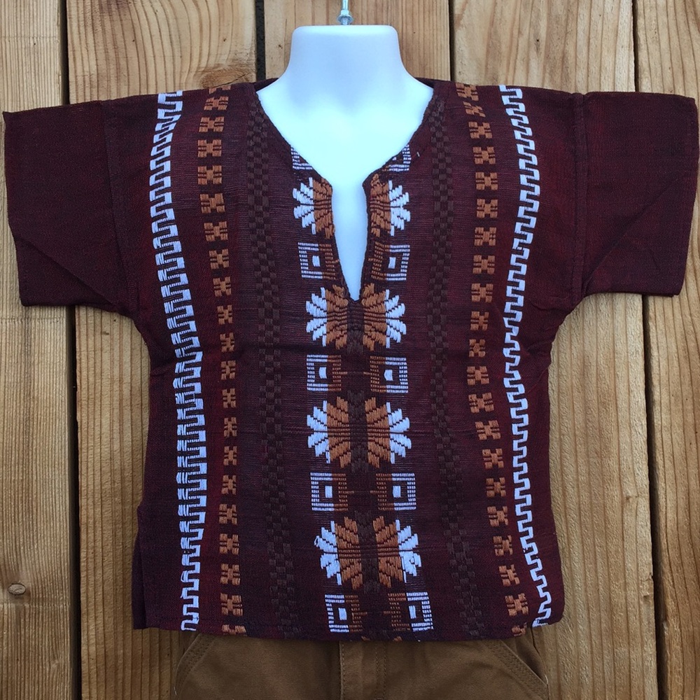 Mexican embroidered boy shirt size 7-8 Years old
